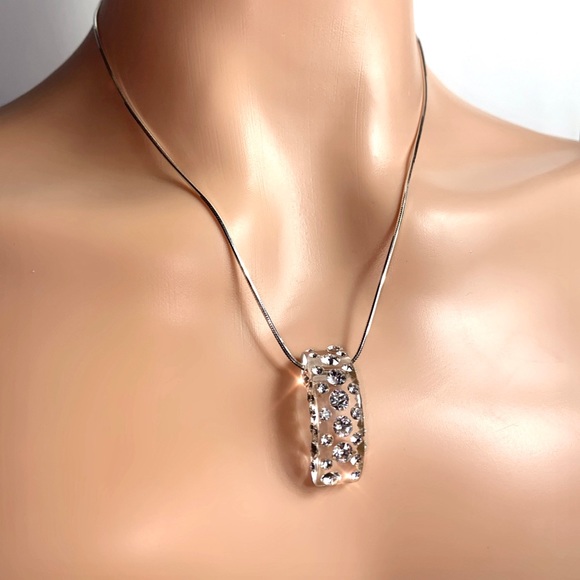 Acrylic Crystal Necklace Embellished With Genuine “Crystal Stone Elements” - Picture 4 of 14